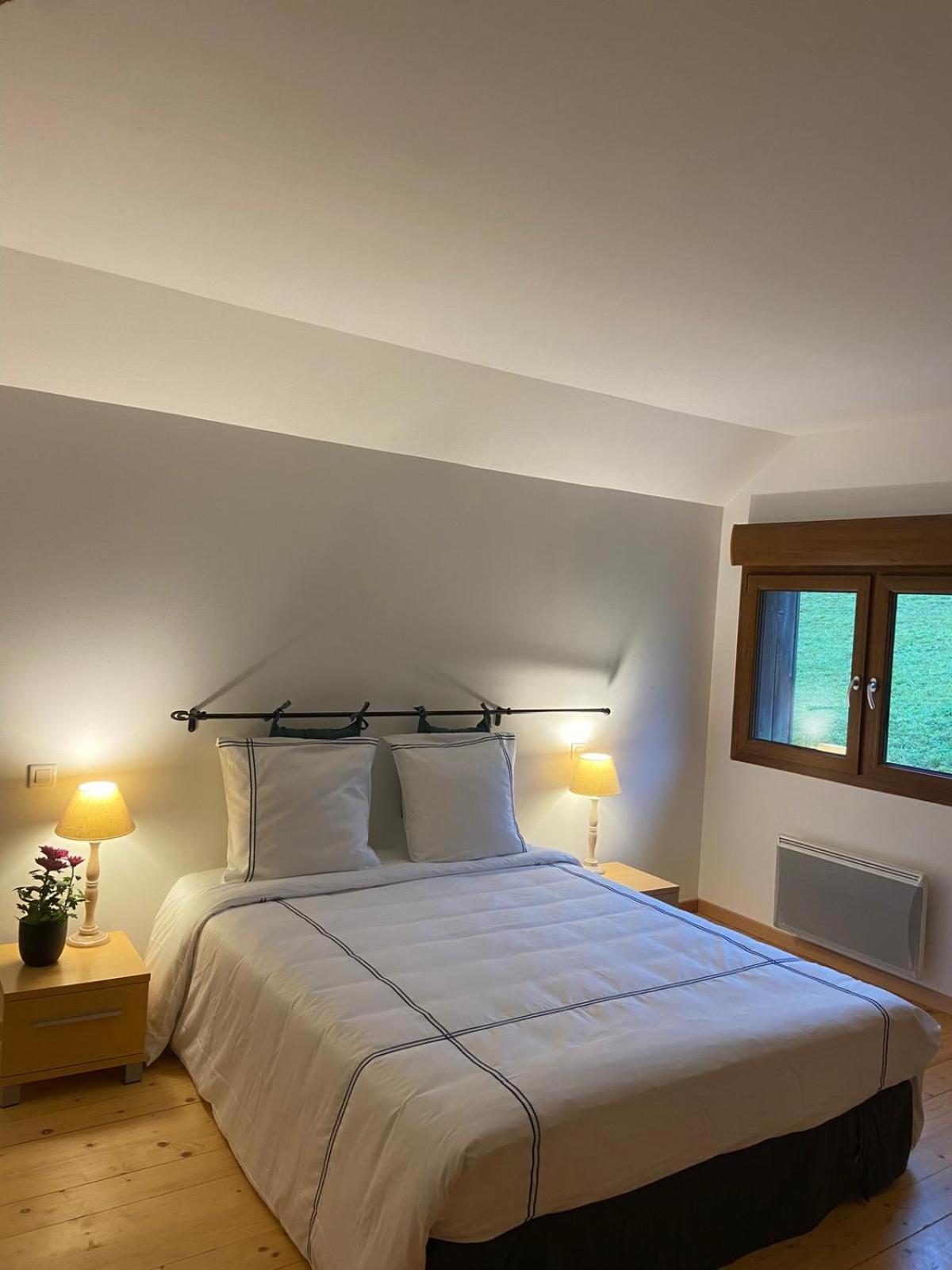 Maison D'Hotes Des Hauts De La Piquante Pierre Basse-sur-le-Rupt Esterno foto